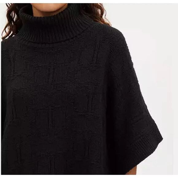 COACH | Signature Turtleneck Knit Poncho XS/S - Picture 4 of 10